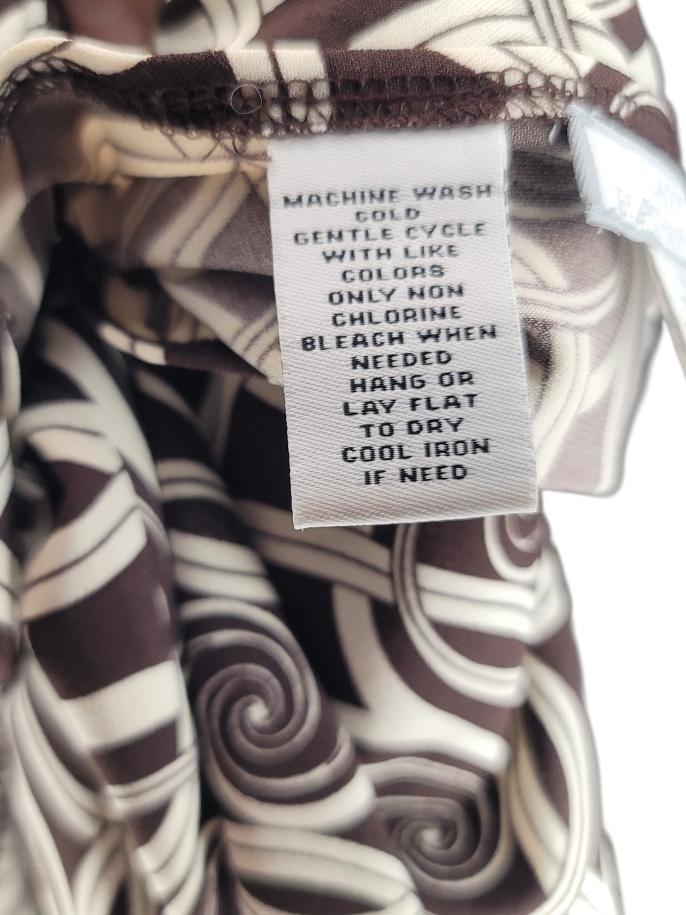 LADY HATHAWAY - Size 14 Patterned Brown and Cream Twist-Front Midi Dress - Picture 7 of 8